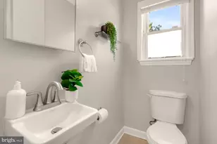 743 Kennedy St NE, Washington, DC 20011 - Photo 17