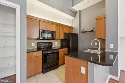 616 E NW #217, Washington, DC 20004 - Photo 13