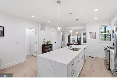 445 Kenyon Street NW, Washington, DC 20010 - Photo 9