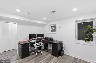 445 Kenyon St NW, Washington, DC 20010 - Photo 31