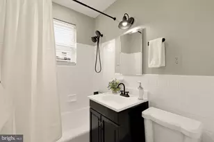 1101 16th St NE, Washington, DC 20002 - Photo 27