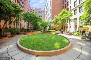 631 D Street NW, Washington, DC 20004 - Photo 41