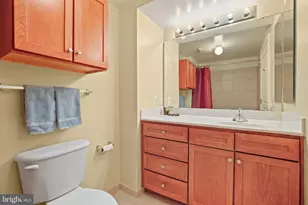631 D Street NW, Washington, DC 20004 - Photo 31