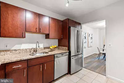 3001 Veazey Terrace NW #104, Washington, DC 20008 - Photo 9
