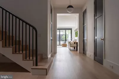 639 E Street SE, Washington, DC 20003 - Photo 5