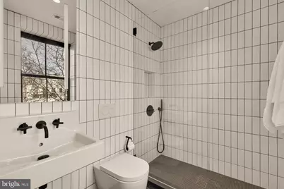 639 E Street SE, Washington, DC 20003 - Photo 29