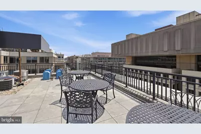 915 E E Street NW #1101, Washington, DC 20004 - Photo 19