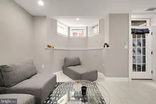 1135 6th St NW, Washington, DC 20001 - Photo 7