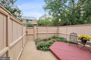 274 M St SW, Washington, DC 20024 - Photo 3
