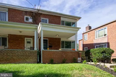 207 Hawaii Avenue NE, Washington, DC 20011 - Photo 3