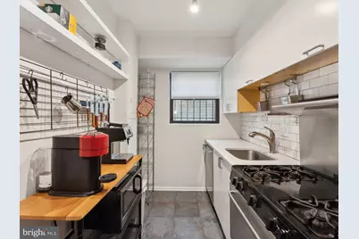 1801 Clydesdale Place NW #201, Washington, DC 20009 - Photo 5