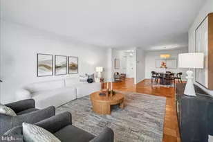 3001 Veazey Terrace NW, Washington, DC 20008 - Photo 7