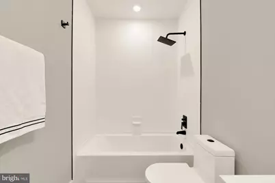 26 Todd Place NE #2, Washington, DC 20002 - Photo 31