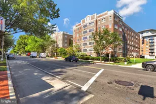 3901 Connecticut Ave NW, Washington, DC 20008 - Photo 29
