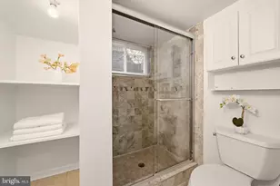 1346 Somerset Pl NW, Washington, DC 20011 - Photo 27