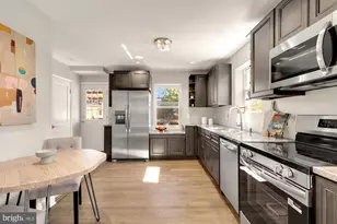 1910 T Pl SE, Washington, DC 20020 - Photo 13