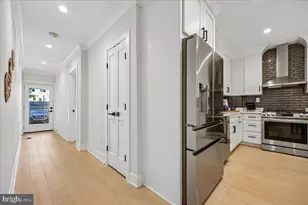 637 Irving St NW, Washington, DC 20010 - Photo 13