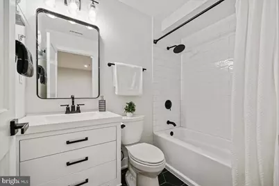 637 Irving Street NW #1, Washington, DC 20010 - Photo 25