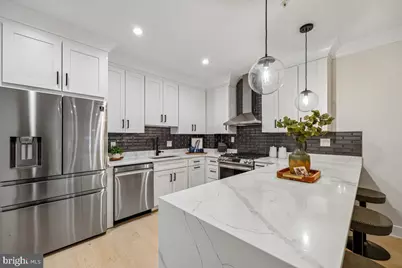 637 Irving Street NW #1, Washington, DC 20010 - Photo 11
