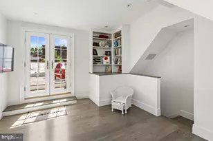 3013 Dumbarton St NW, Washington, DC 20007 - Photo 9
