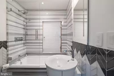 3013 Dumbarton Street NW, Washington, DC 20007 - Photo 15