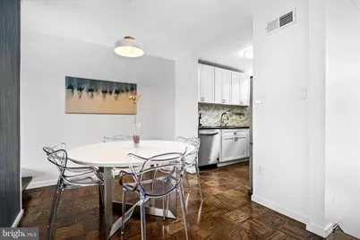 360 N Street SW, Washington, DC 20024 - Photo 9