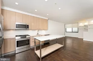525 Water Street SW, Washington, DC 20024 - Photo 9