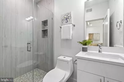 1650 Columbia Road NW #301, Washington, DC 20009 - Photo 9