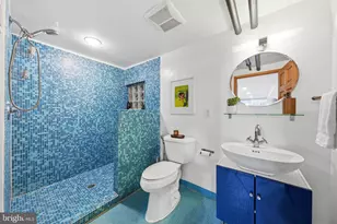 2204 Flagler Pl NW, Washington, DC 20001 - Photo 29