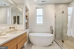 2325 20th St NW, Washington, DC 20009 - Photo 13