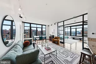 437 New York Ave NW, Washington, DC 20001 - Photo 1