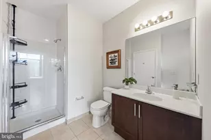 437 New York Ave NW, Washington, DC 20001 - Photo 27