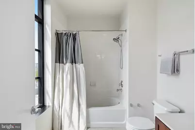 437 New York Avenue NW #1202, Washington, DC 20001 - Photo 21