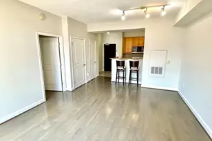 1111 25th St NW, Washington, DC 20037 - Photo 3