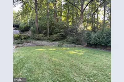 4242 Mathewson Drive NW, Washington, DC 20011 - Photo 19