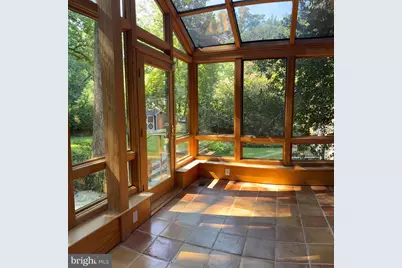 4242 Mathewson Drive NW, Washington, DC 20011 - Photo 5