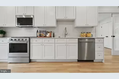 2004 Perry Street NE, Washington, DC 20018 - Photo 19