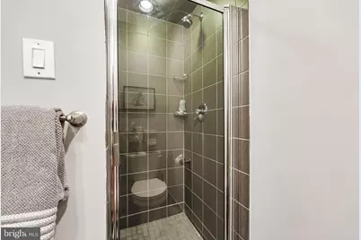 641 Independence Avenue SE, Washington, DC 20003 - Photo 31