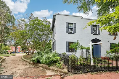 641 Independence Avenue SE, Washington, DC 20003 - Photo 3