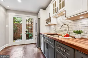 641 Independence Ave SE, Washington, DC 20003 - Photo 25