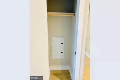 1016 17th Place NE #6, Washington, DC 20002 - Photo 5