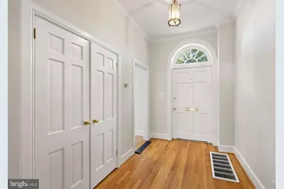 1317 4th Street SW, Washington, DC 20024 - Photo 5