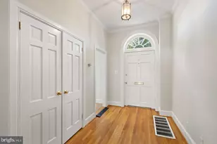 1317 4th St SW, Washington, DC 20024 - Photo 5