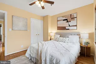 1074 Paper Mill Ct NW, Washington, DC 20007 - Photo 17
