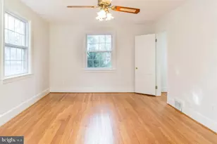 1667 Primrose Rd NW, Washington, DC 20012 - Photo 15
