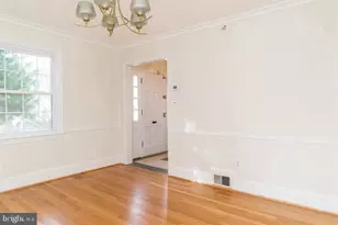 1667 Primrose Rd NW, Washington, DC 20012 - Photo 5