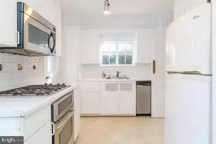 1667 Primrose Rd NW, Washington, DC 20012 - Photo 9