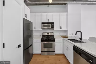1300 N NW #510, Washington, DC 20005 - Photo 5