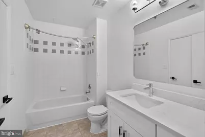 1300 N NW #510, Washington, DC 20005 - Photo 21