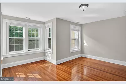 2007 Kalorama Road NW, Washington, DC 20009 - Photo 9